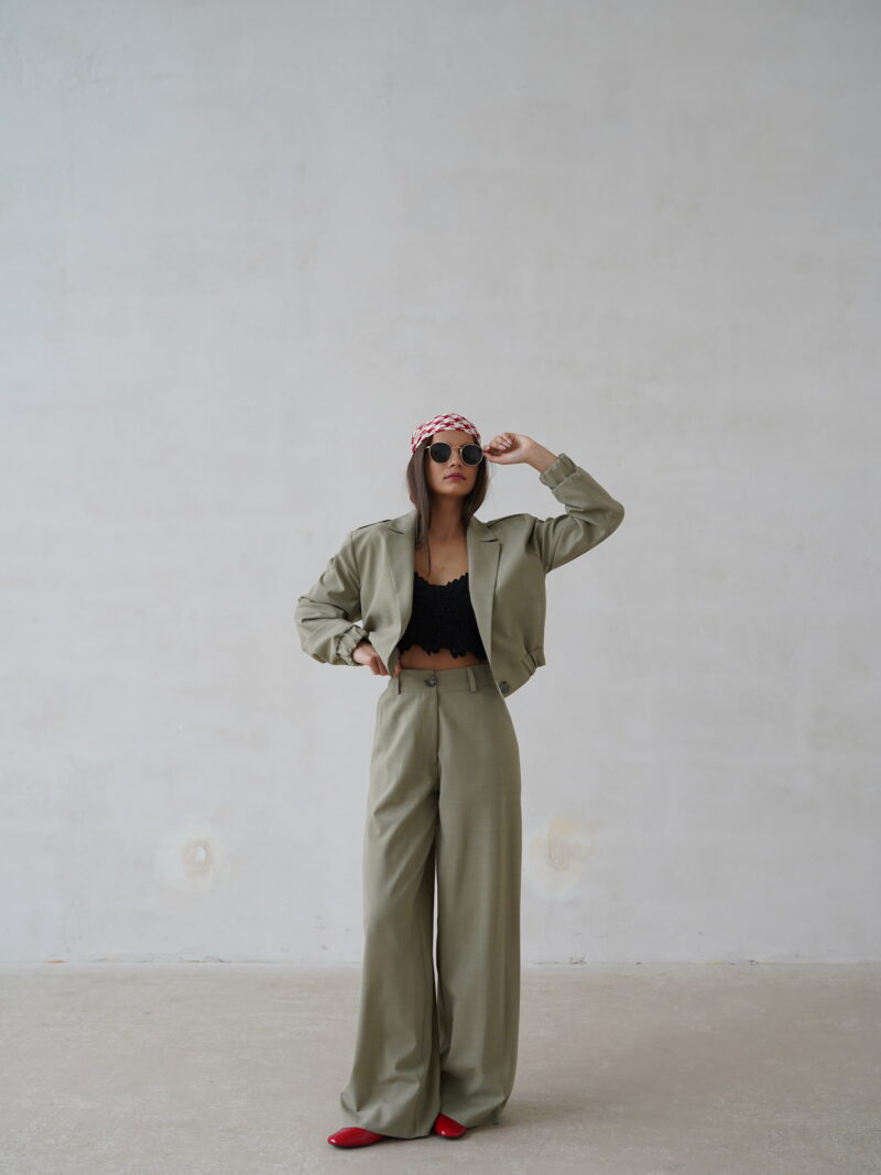 garnitur wool khaki 1