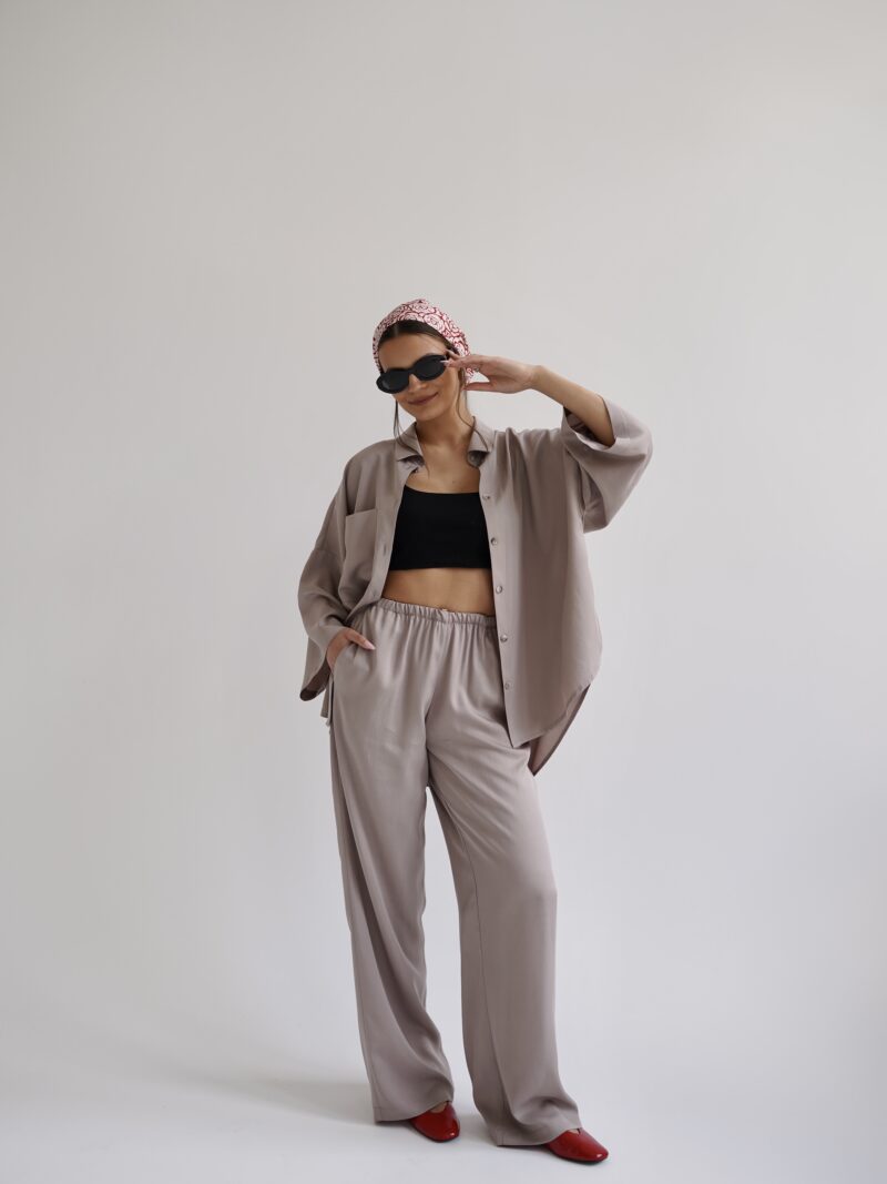 czesia taupe 1